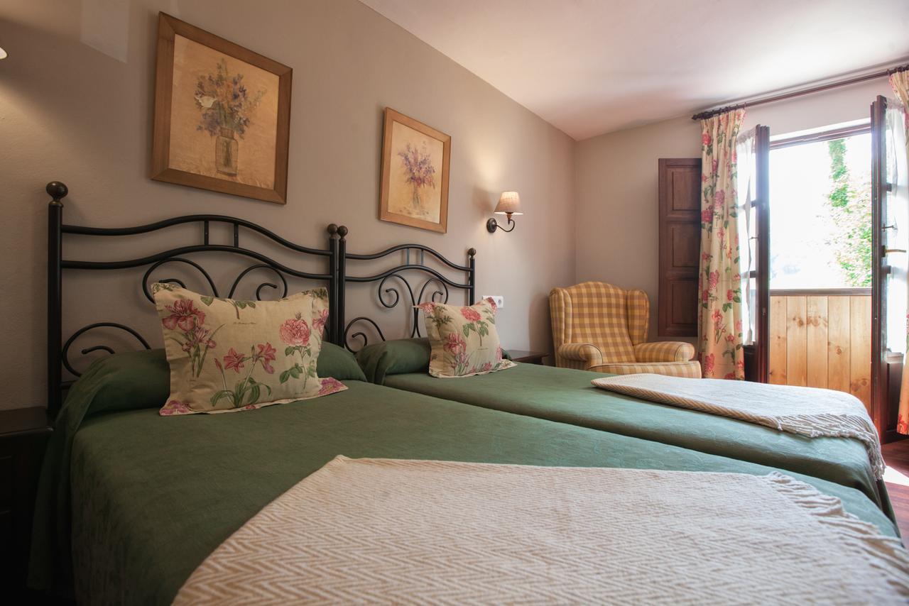 Hotel El Repelao Ковадонга Екстериор снимка