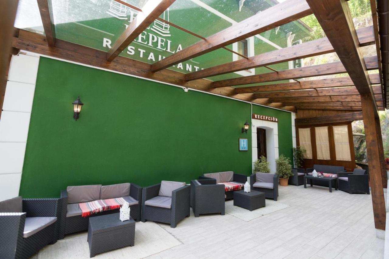 Hotel El Repelao Ковадонга Екстериор снимка