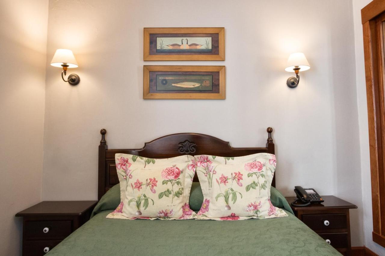 Hotel El Repelao Ковадонга Екстериор снимка
